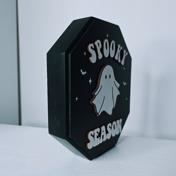 Spirit Halloween Spooky Season sign - Picture 2 of 4